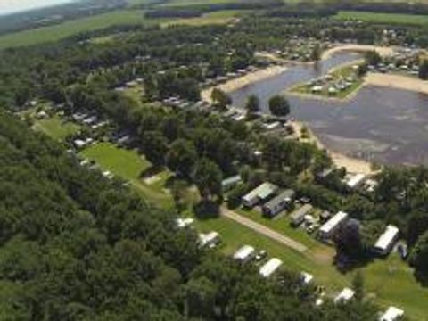 Vakantiepark Het Stoetenslagh - Camping Hardenberg