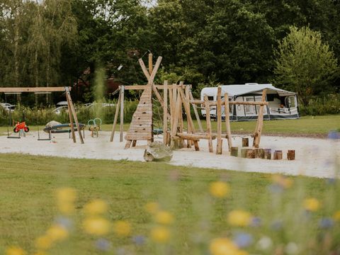 Vakantiehoeve Si-Es-An - Camping Hardenberg