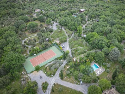 Domaine Saint Cerice - Camping Ardèche