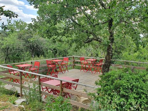 Domaine Saint Cerice - Camping Ardèche