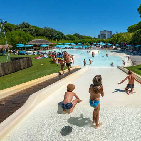 Malibu Beach Camping Village - Camping Venise - Image N°5