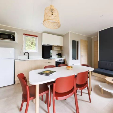 BUNGALOW 6 personnes - Cottage Premium 4 Pièces 6 Personnes + TV 2sdb