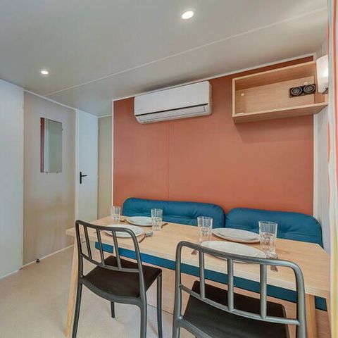 BUNGALOW 6 personnes - Mobil-home | Comfort | 2 Ch. | 4/6 Pers. | Terrasse surélevée | Clim. | TV