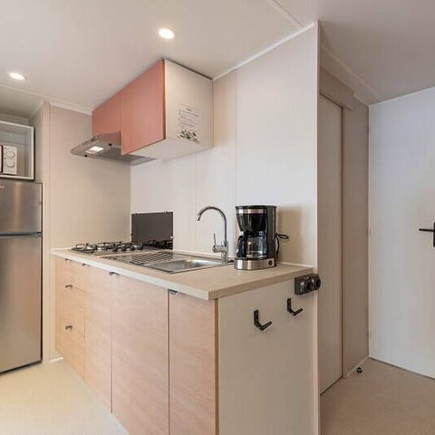 BUNGALOW 6 personnes - Mobil-home | Comfort | 2 Ch. | 4/6 Pers. | Terrasse surélevée | Clim. | TV