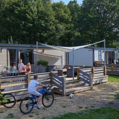 BUNGALOW 6 personnes - Elegance 3 chambres (6pers) avec terrasse