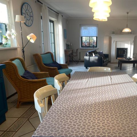 MAISON 6 personnes - Buitenplaats 96