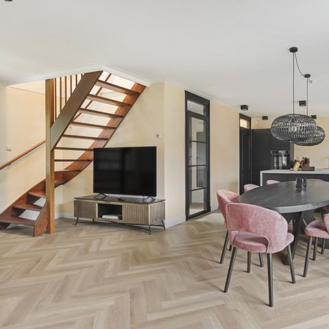 MAISON 8 personnes - Buitenplaats 99