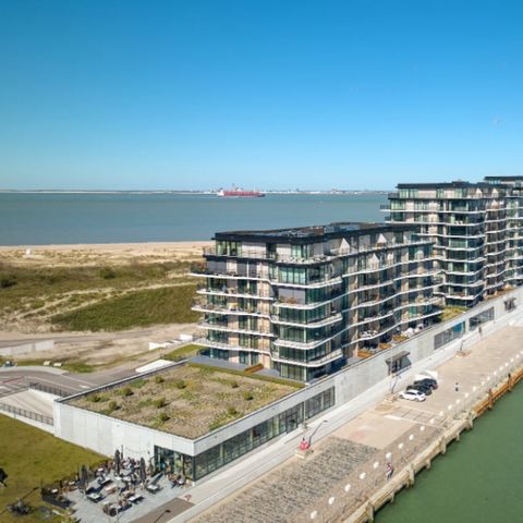 APPARTEMENT 4 personnes - Panorama des vagues de la mer de Pharos