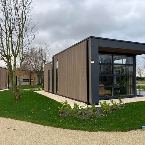 BUNGALOW 4 personnes - L-Cube 4