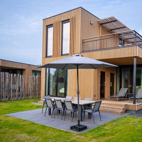 BUNGALOW 8 personnes - 8L