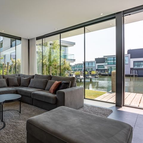 VILLA 8 personnes - Villa d'eau