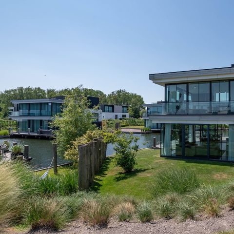 VILLA 8 personnes - Villa d'eau