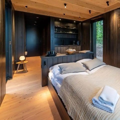 HÉBERGEMENT INSOLITE 2 personnes - Cams Forest Cabin