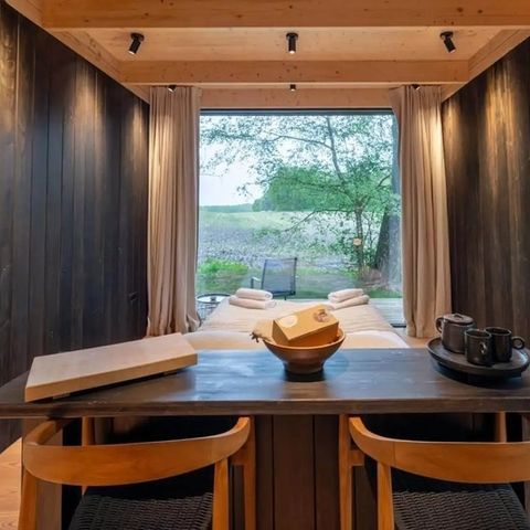 HÉBERGEMENT INSOLITE 2 personnes - Cams Forest Cabin