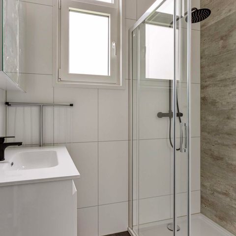 BUNGALOW 4 personnes - Vol en forêt