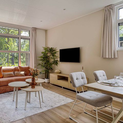 BUNGALOW 4 personnes - Vol en forêt