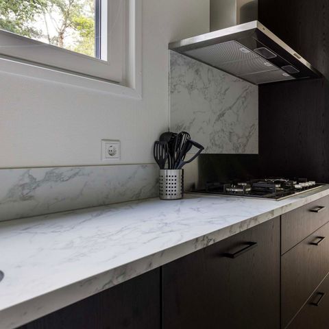 BUNGALOW 4 personnes - Vol en forêt