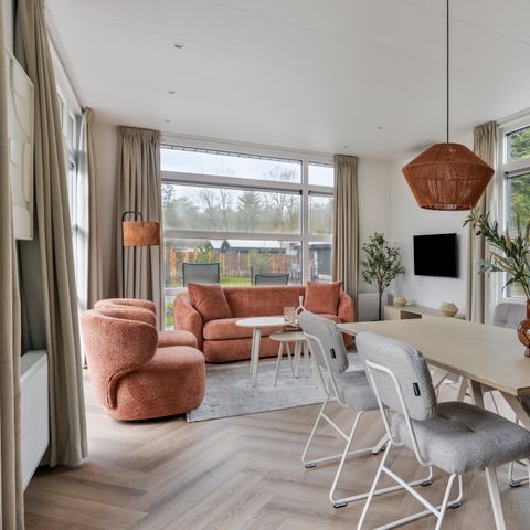 BUNGALOW 6 personnes - Forest Flight Wellness (bain à remous)