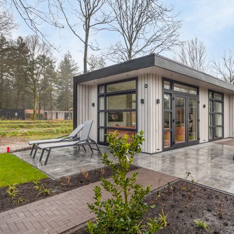 BUNGALOW 4 personnes - Forest Flight Wellness (bain à remous)