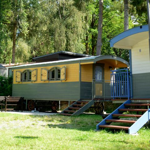 HÉBERGEMENT INSOLITE 4 personnes - Pipowagen