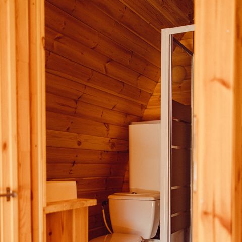 HÉBERGEMENT INSOLITE 3 personnes - Cabane en rondins XL Pod