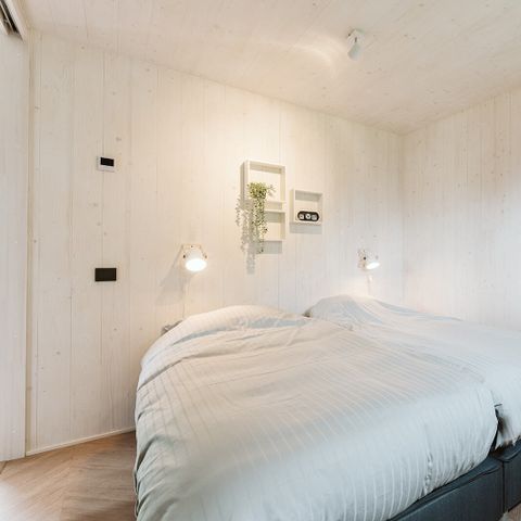 HÉBERGEMENT INSOLITE 3 personnes - Petit Rebel C16