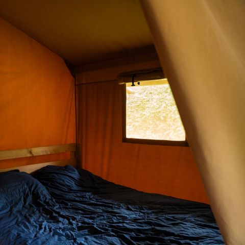 TENTE TOILE ET BOIS 6 personnes