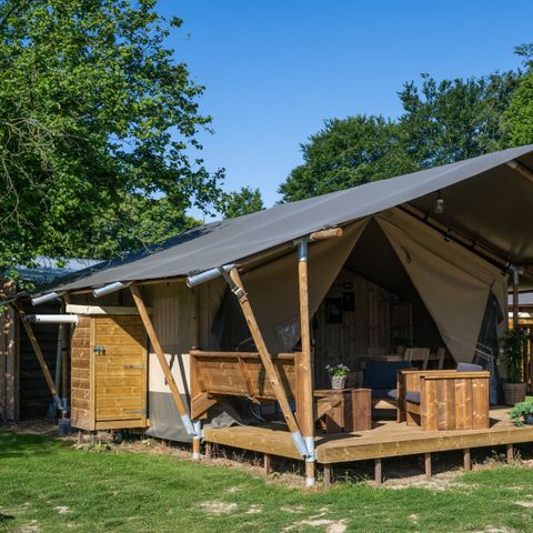 Tente en toile et en bois 4 personnes - y compris les installations sanitaires