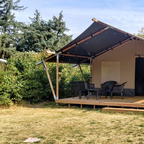 TENTE TOILE ET BOIS 6 personnes