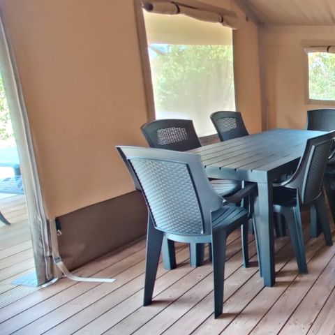 TENTE TOILE ET BOIS 6 personnes