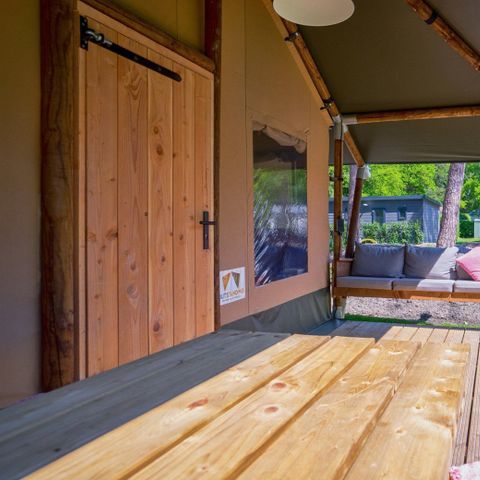 TENTE TOILE ET BOIS 6 personnes - y compris les installations sanitaires