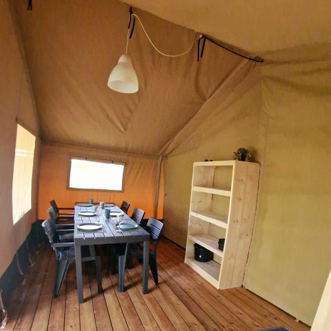 TENTE TOILE ET BOIS 6 personnes - y compris les toilettes