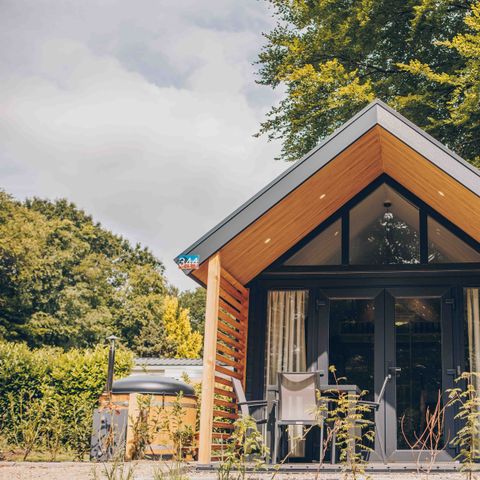 CHALET 4 personnes - Tiny Loft avec bain à remous