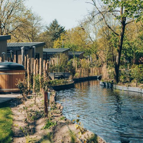 Chalet 4 personnes - Loevestein Deluxe avec bain à remous