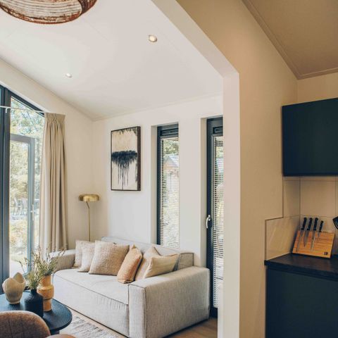 LODGE 2 personnes - Petite maison avec bain à remous