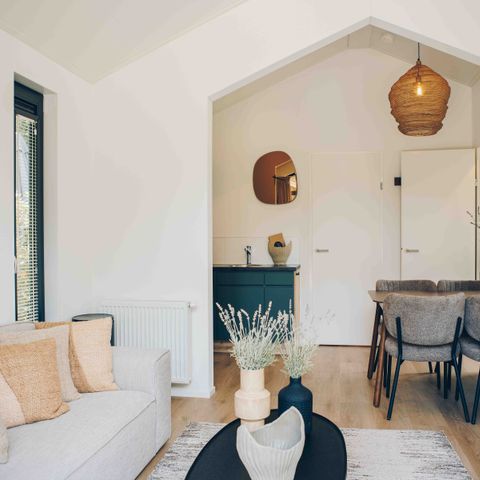 LODGE 2 personnes - Petite maison avec bain à remous