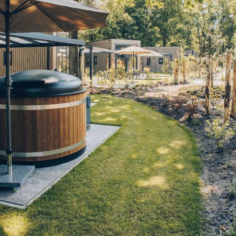 LODGE 4 personnes - Reeëndal avec bain à remous