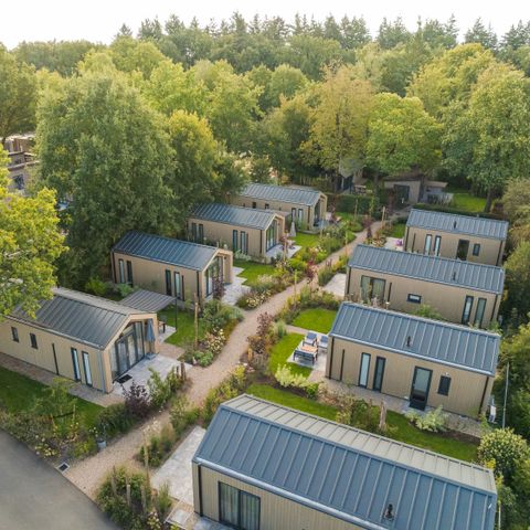 HÉBERGEMENT INSOLITE 4 personnes - Tiny Lodge