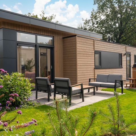 CHALET 4 personnes - Cannenburch Deluxe avec bain à remous et sauna