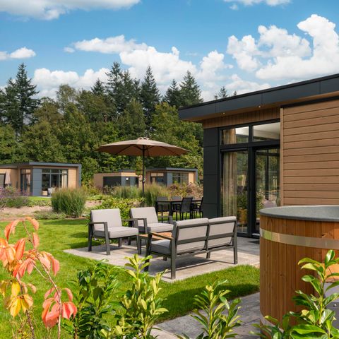 CHALET 4 personnes - Cannenburch Deluxe avec bain à remous et sauna