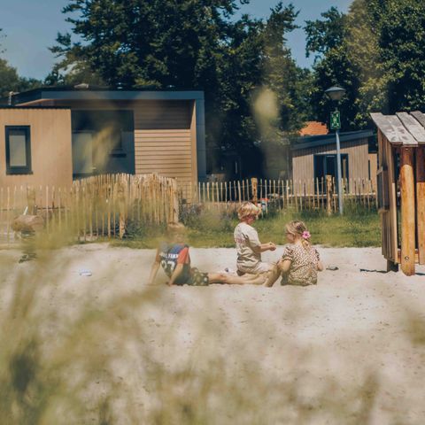 Lodge 6 personnes - Essenburgh Deluxe avec jacuzzi et sauna