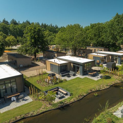 Lodge 6 personnes - Essenburgh Deluxe avec jacuzzi et sauna