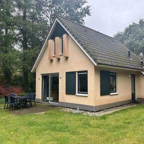 BUNGALOW 4 personnes - Esdorp