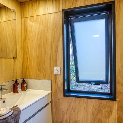HÉBERGEMENT INSOLITE 4 personnes - Tiny house Confort - 2 chambres