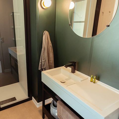 BUNGALOW 6 personnes - Exclusif - 3 chambres - 2 salles d'eau - Clim.