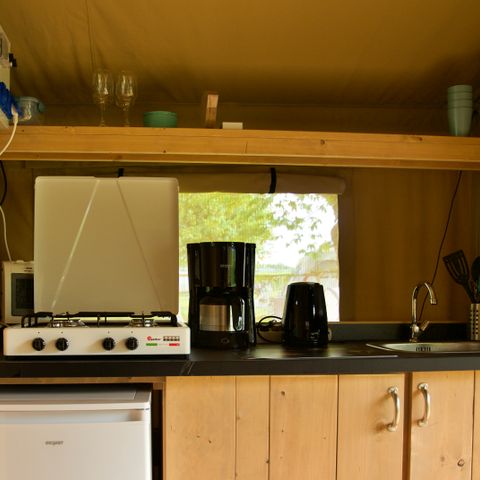 Tente en toile et en bois 6 personnes - y compris les toilettes