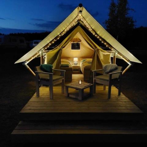 Tente en toile et en bois 2 personnes - XS