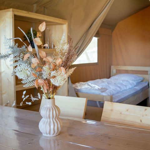 TENTE TOILE ET BOIS 5 personnes