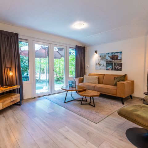 CHALET 4 personnes - Woodenborg lodge avec jacuzzi
