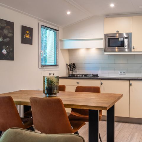 CHALET 4 personnes - Woodenborg lodge avec jacuzzi